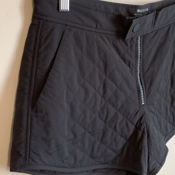 Athleta Ski Shorts Black Size 8 New Apres Toasty Buns Insulated Womens Winter - Picture 5 of 7